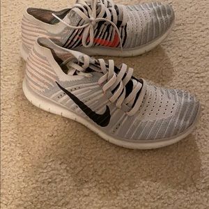 Nike free rn flyknit
